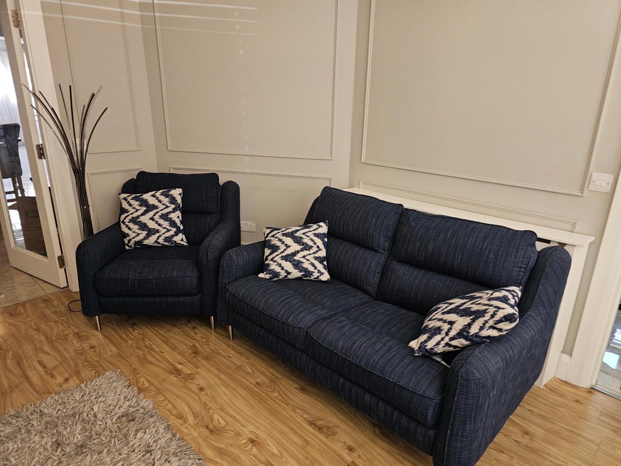 Vakantiehuis Modern 4-5 Bedroom House *
