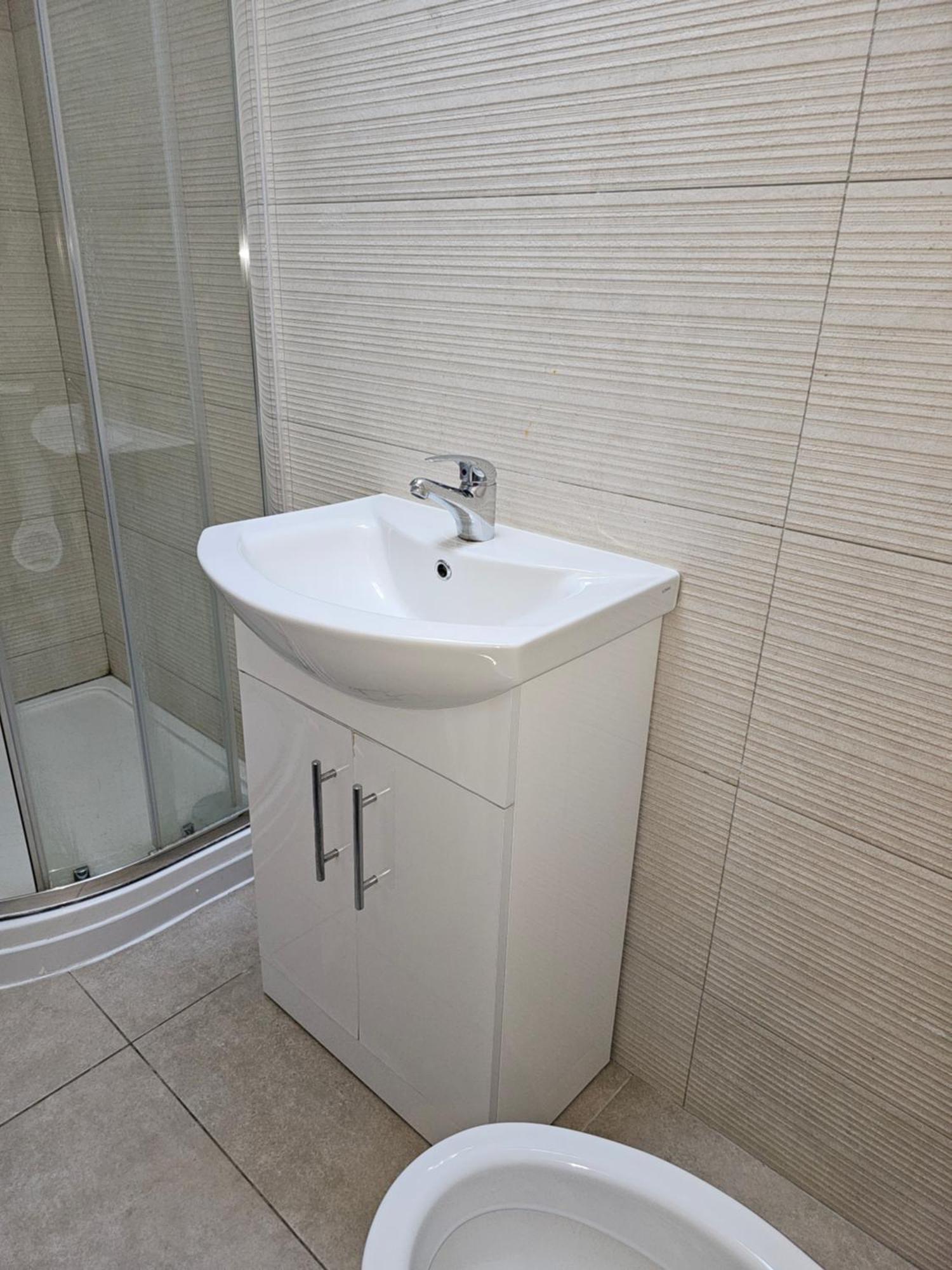 Modern 4-5 Bedroom House Vakantiehuis *